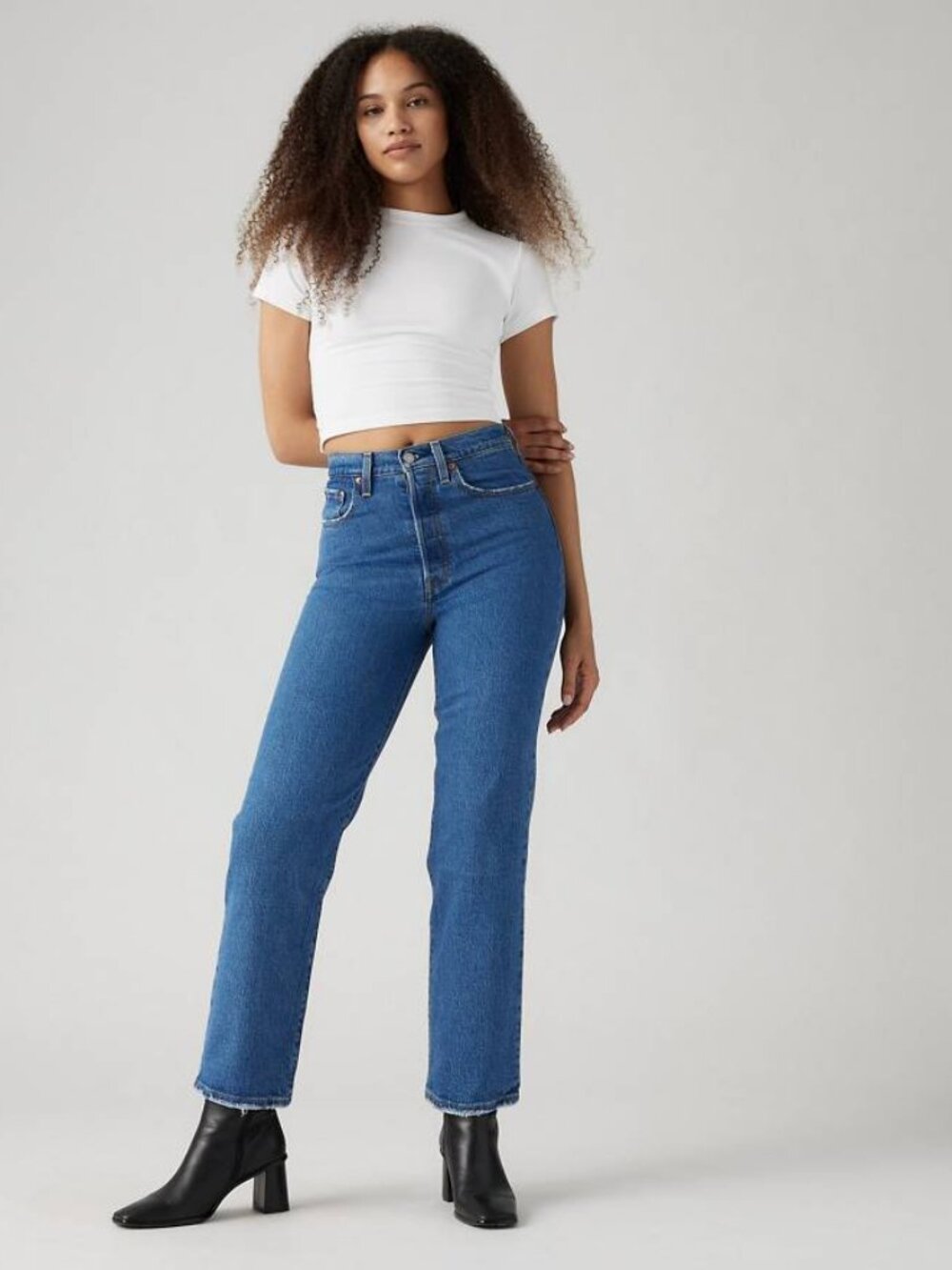 Levi's Premium Ribcage Straight Ankle Jeans | Size 30 | Medium Wash